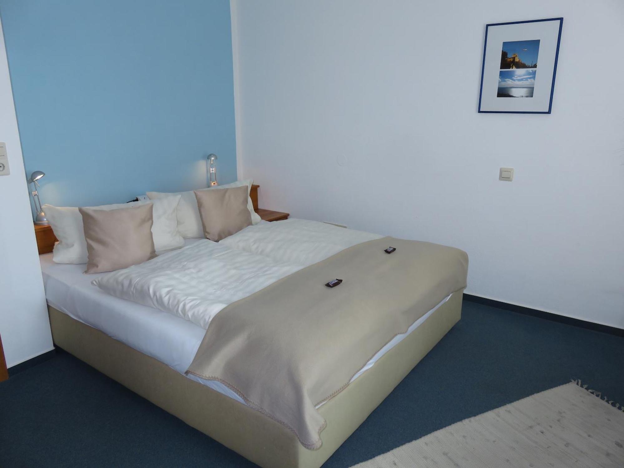 Pension Saentisblick Meersburg Room photo