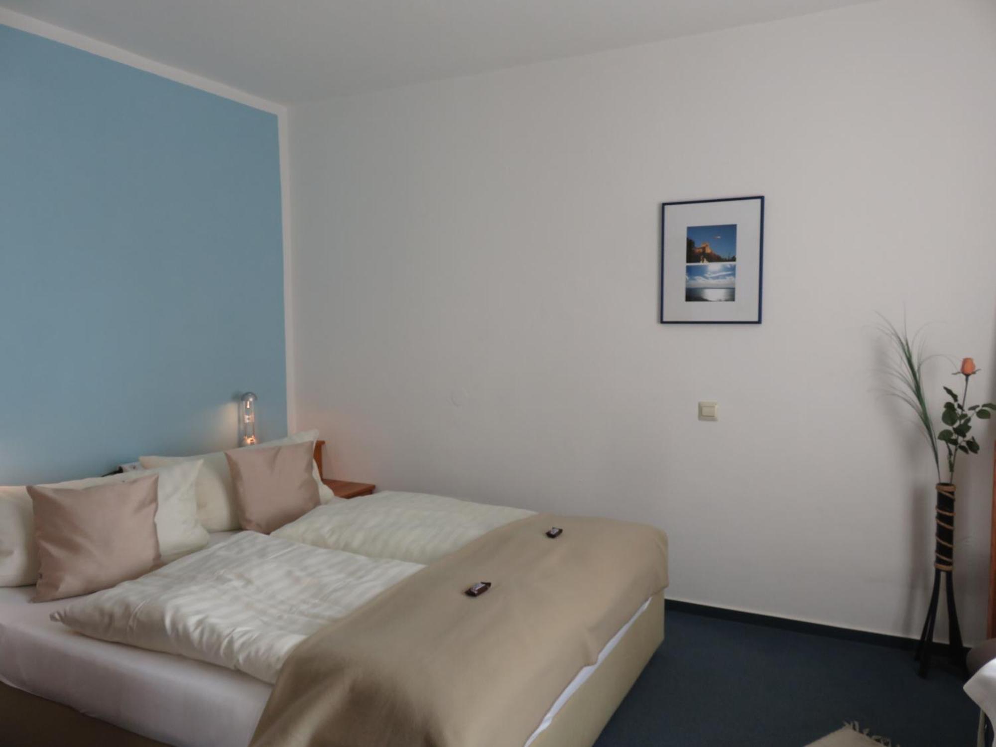 Pension Saentisblick Meersburg Room photo